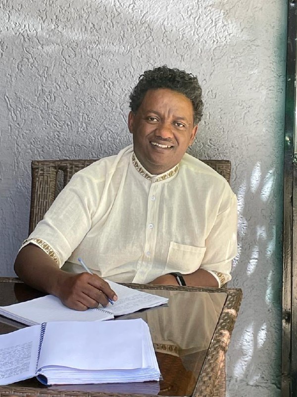 D/r Dawit Wondemageng